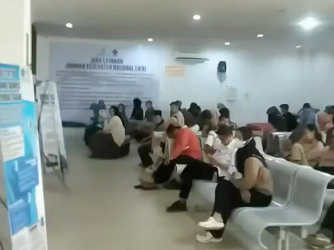 Video Keluhan Warga soal Antrean RSUD Kota Kendari Viral di Media Sosial