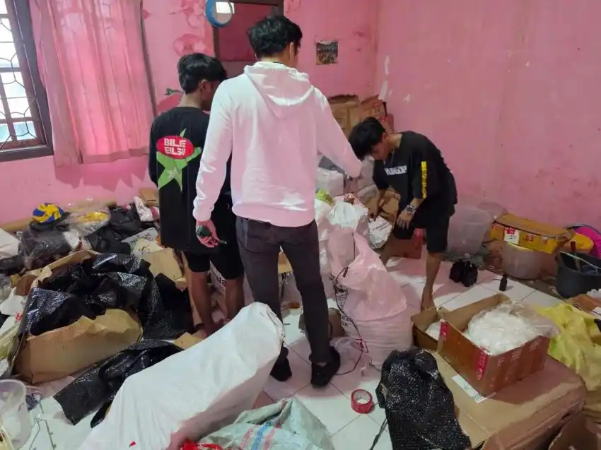 Pabrik Vitamin Anak Palsu Apialys Dibongkar di Lampung, Satu Tersangka Ditahan