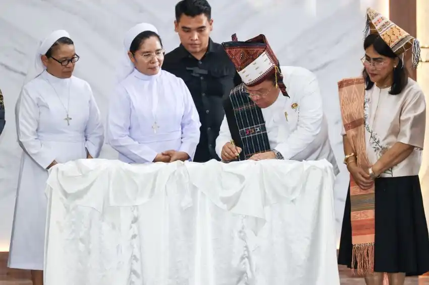 Peresmian Aula SMP RK Bintang Timur Pematangsiantar Meneguhkan Pendidikan Berlandaskan Kristus