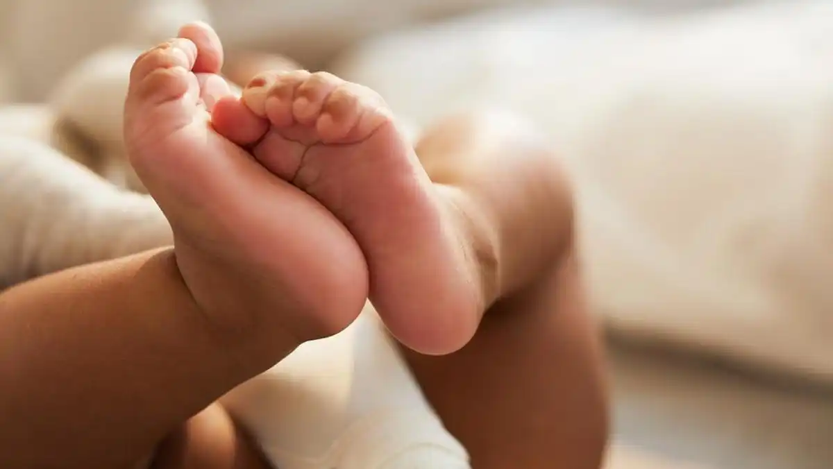 Bayi 24 Hari Diduga Diberi Telur Mentah hingga Dirawat Intensif, Ini Penjelasan Dokter