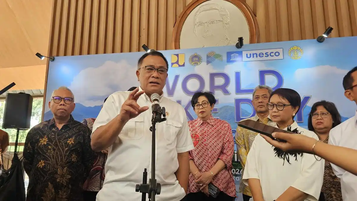 Pemerintah Kejar Penuntasan Karhutla di Kalsel dan Kalteng di Tengah Keterbatasan Pemadaman