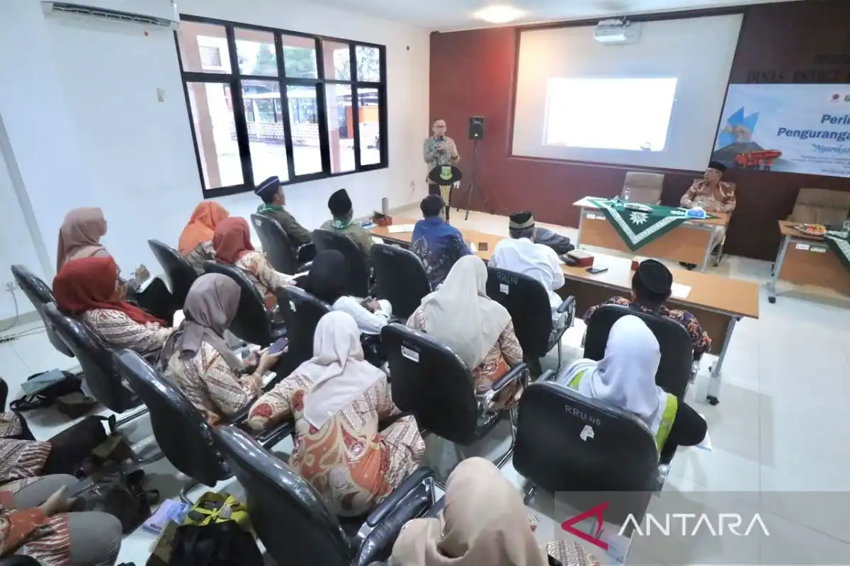 Sekolah Diminta Memperkuat Budaya Siaga Menghadapi Ancaman Gempa dan Erupsi