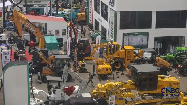 Pembiayaan Alat Berat Tersendat, Proyek Energi Terbarukan Jadi Harapan Baru