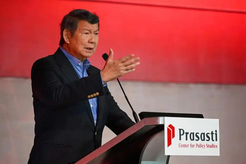 Rencana Ponsel dengan Rekening Digital untuk Penerima Bansos Indonesia