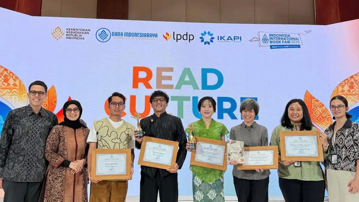 Dua Penulis Indonesia Mendapat Penghargaan IKAPI Awards 2026 lewat Karya untuk Pembaca Beragam