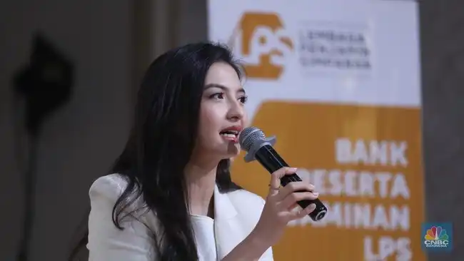 Raline Shah Mengakhiri Tugas sebagai Staf Khusus Menkomdigi