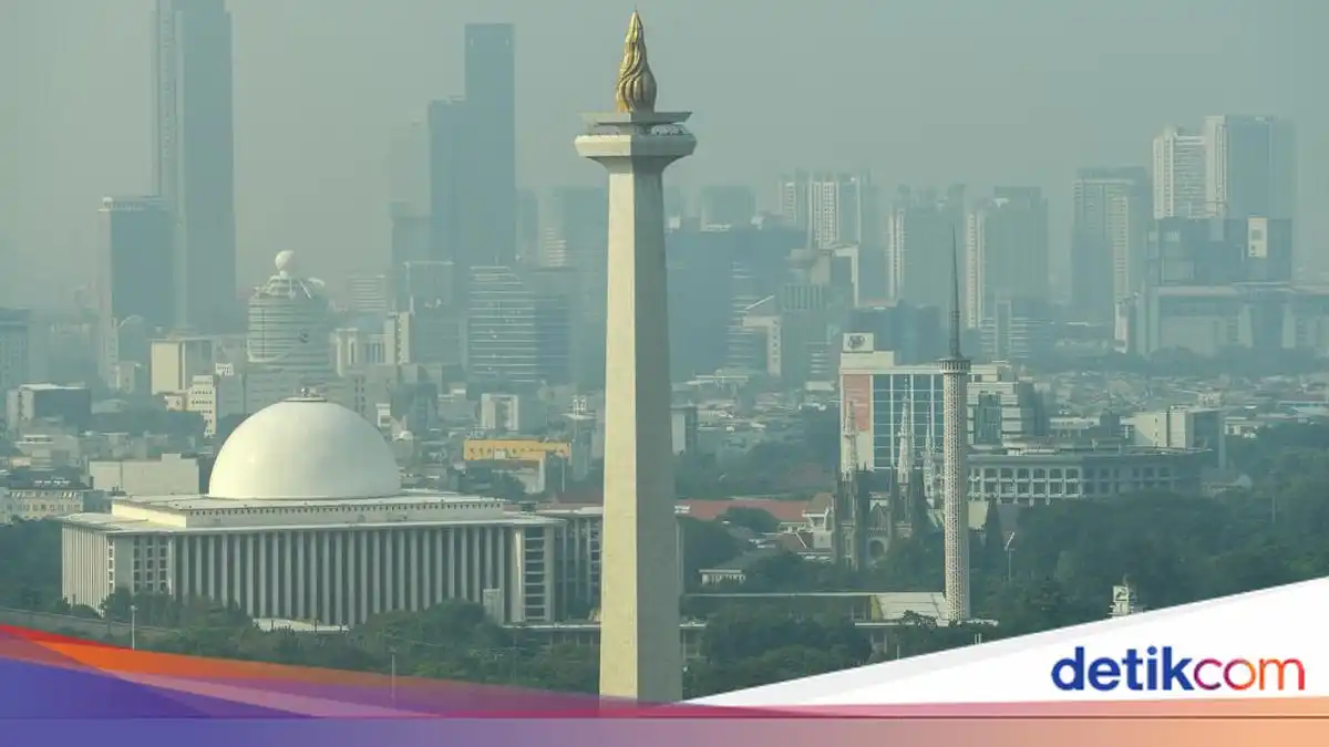 Asap Karhutla Terdeteksi di Jakarta, Pakar Uraikan Kemungkinan Jalur Sebarannya