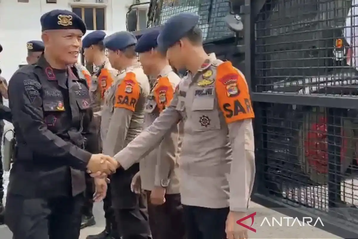 Polri Kerahkan Dukungan Brimob dari Sejumlah Daerah untuk Tangani Karhutla
