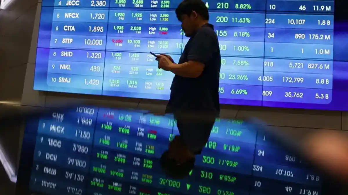IHSG Berbalik Menguat Setelah Pembukaan Melemah, Sektor Keuangan dan Teknologi Menopang Kenaikan