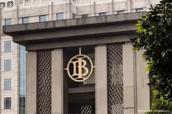 LPEM FEB UI Perkirakan BI Pertahankan Suku Bunga di Tengah Tekanan Rupiah