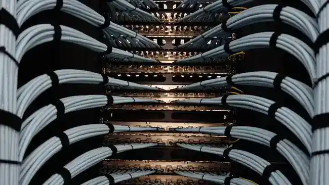 Utang Infrastruktur AI Membesar, Investor Menimbang Peluang dan Risiko
