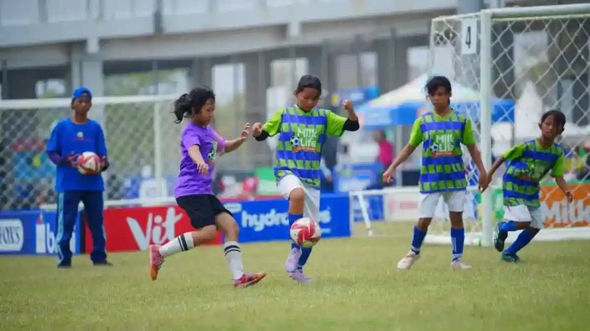 Festival Senengsoccer Buka Ruang bagi Siswi Jakarta Mengasah Bakat Sepak Bola