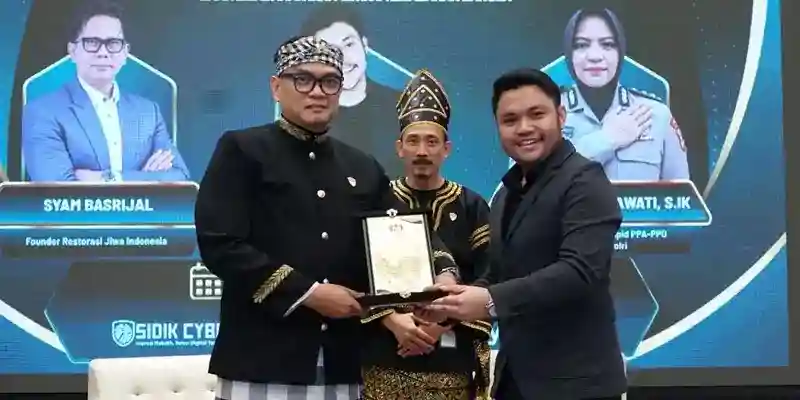 Narasraya Literasi 2026 Angkat Pentingnya Sikap Kritis di Tengah Arus Informasi