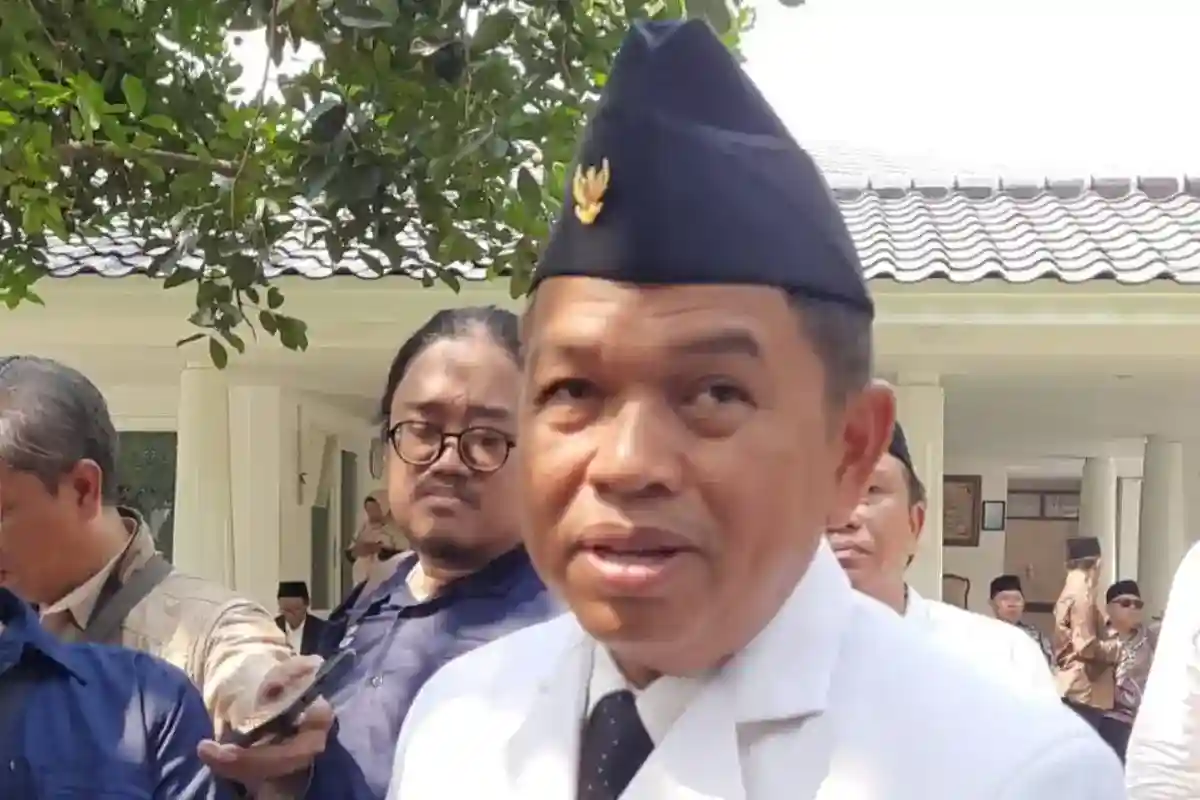Dedi Mulyadi Soroti Risiko Longsor akibat Perubahan Kebun Teh di Bandung Selatan