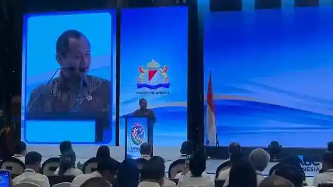 Lulusan SMK dan Tantangan Menyiapkan Tenaga Kerja untuk Industri Indonesia